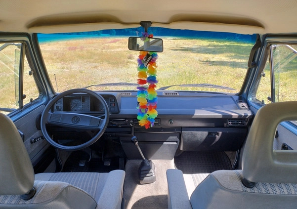 Volkswagen Caravelle cena 101000 przebieg: 284000, rok produkcji 1990 z Grodzisk Mazowiecki małe 781